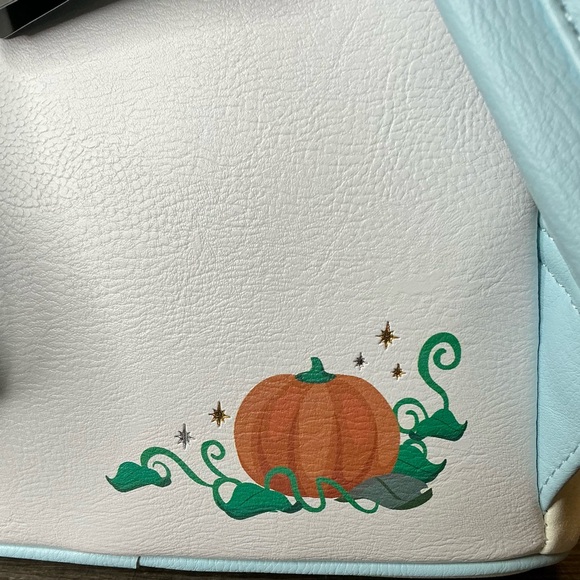 Cinderella’s Magical Carriage Sequin Loungefly - Picture 7 of 8